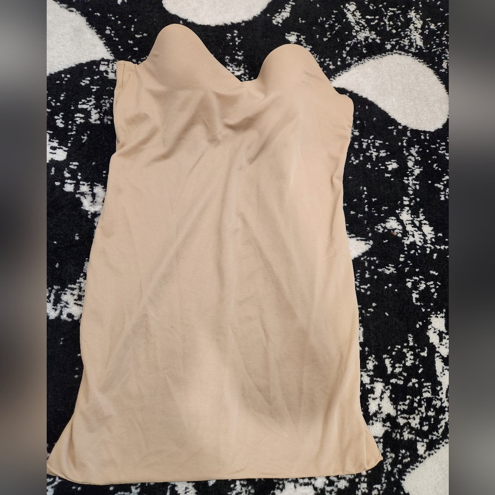 Nude dress shapewear strapless